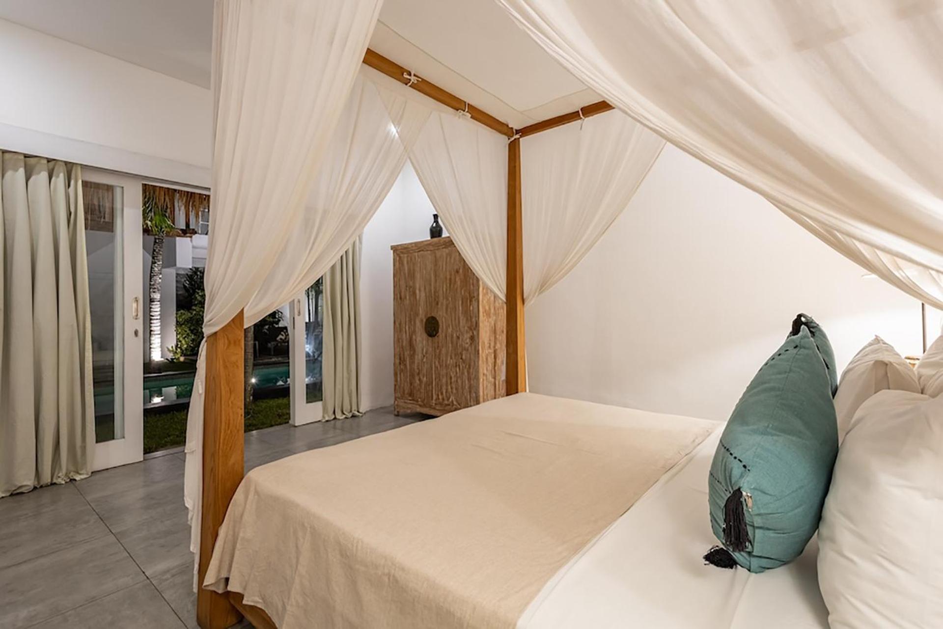 Villa Riva By Optimum Bali Villas Семиняк Екстериор снимка